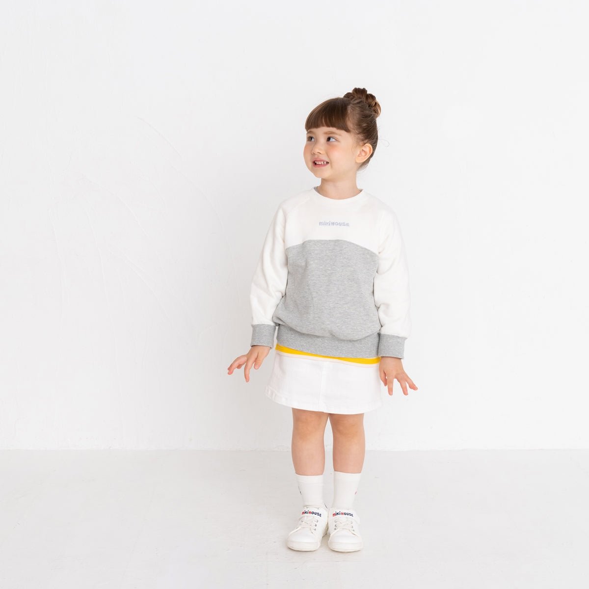 Back Logo Varsity Sweatshirt - 13-5610-570-06-90