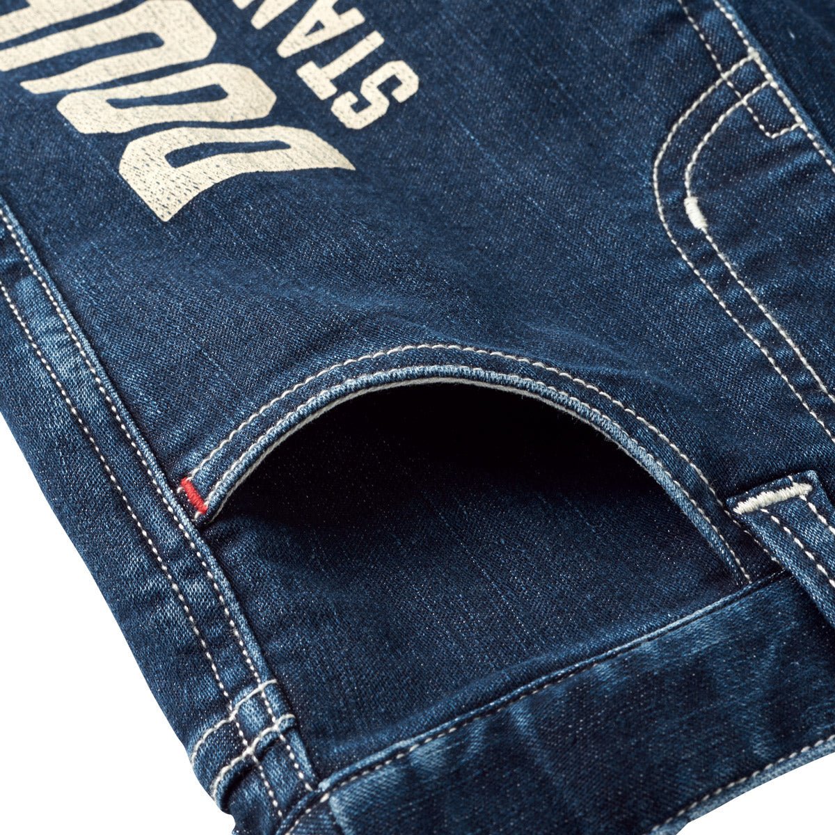 DOUBLE_B Bold Logo Jeans - 63-3203-827-33-90