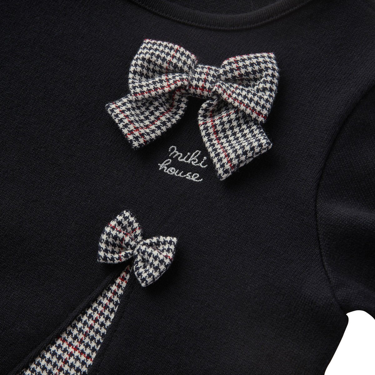 Lovely Ribbon Long-Sleeve Tee - 13-5204-821-05-90