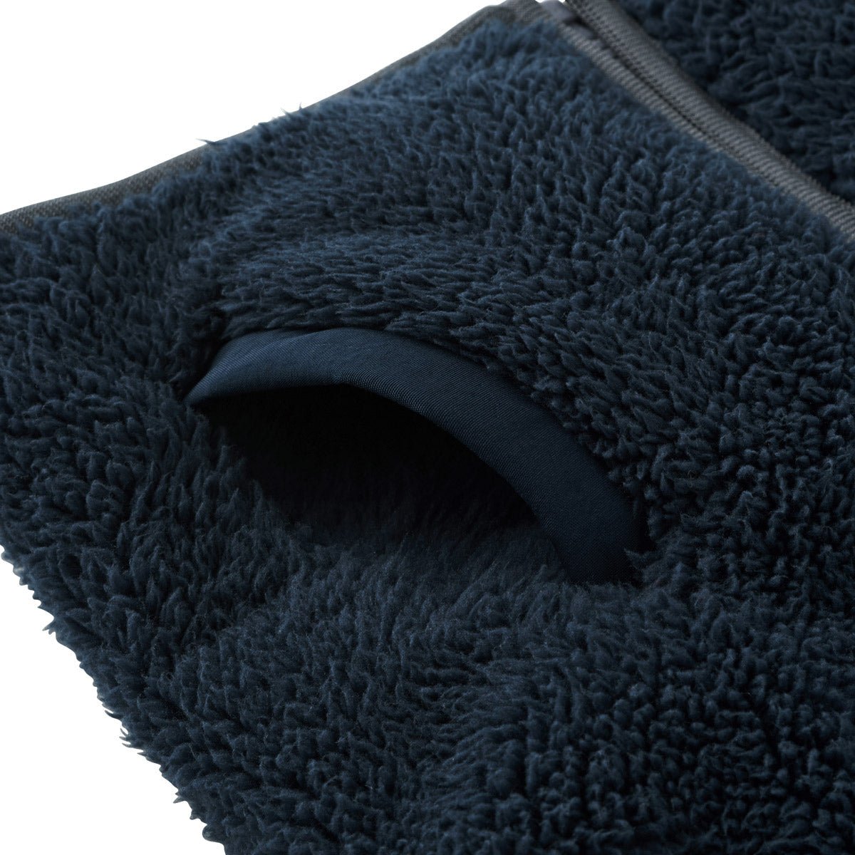 Sheep Fleece Contrast Hem Vest - 10-5703-822-03-80